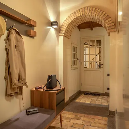 Maison Medusa * Rom
